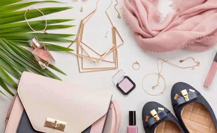 چگونه لباس مجلسی را با کفش و اکسسوری ست کنیم؟